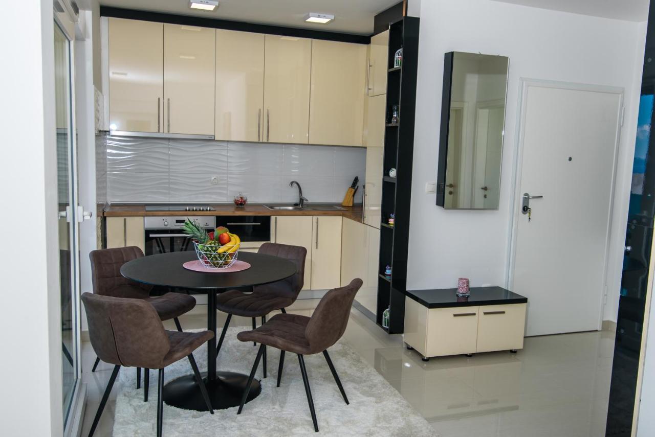 Lorena Luxury Apartment Makarska Eksteriør billede
